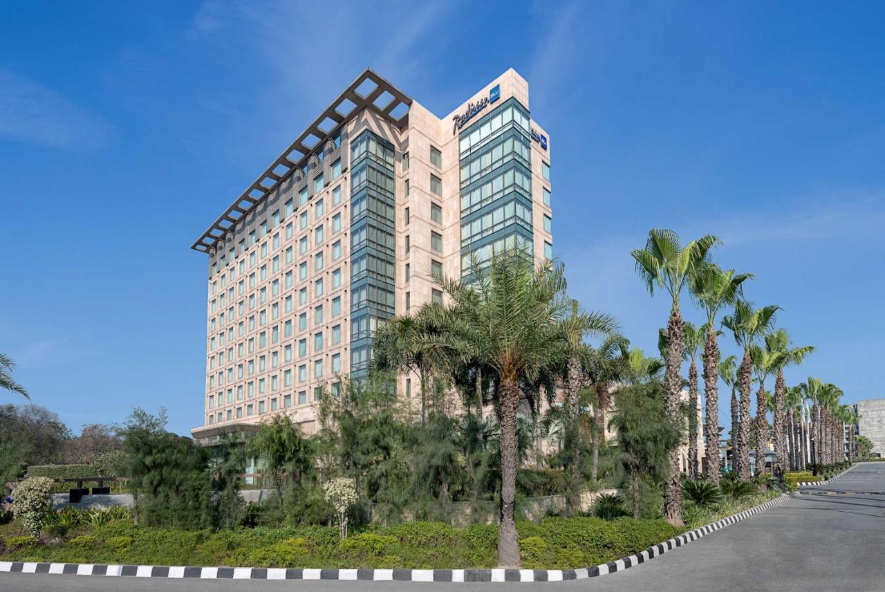 Radisson Blu Hotel Amritsar Exterior foto Hilton Nicosia