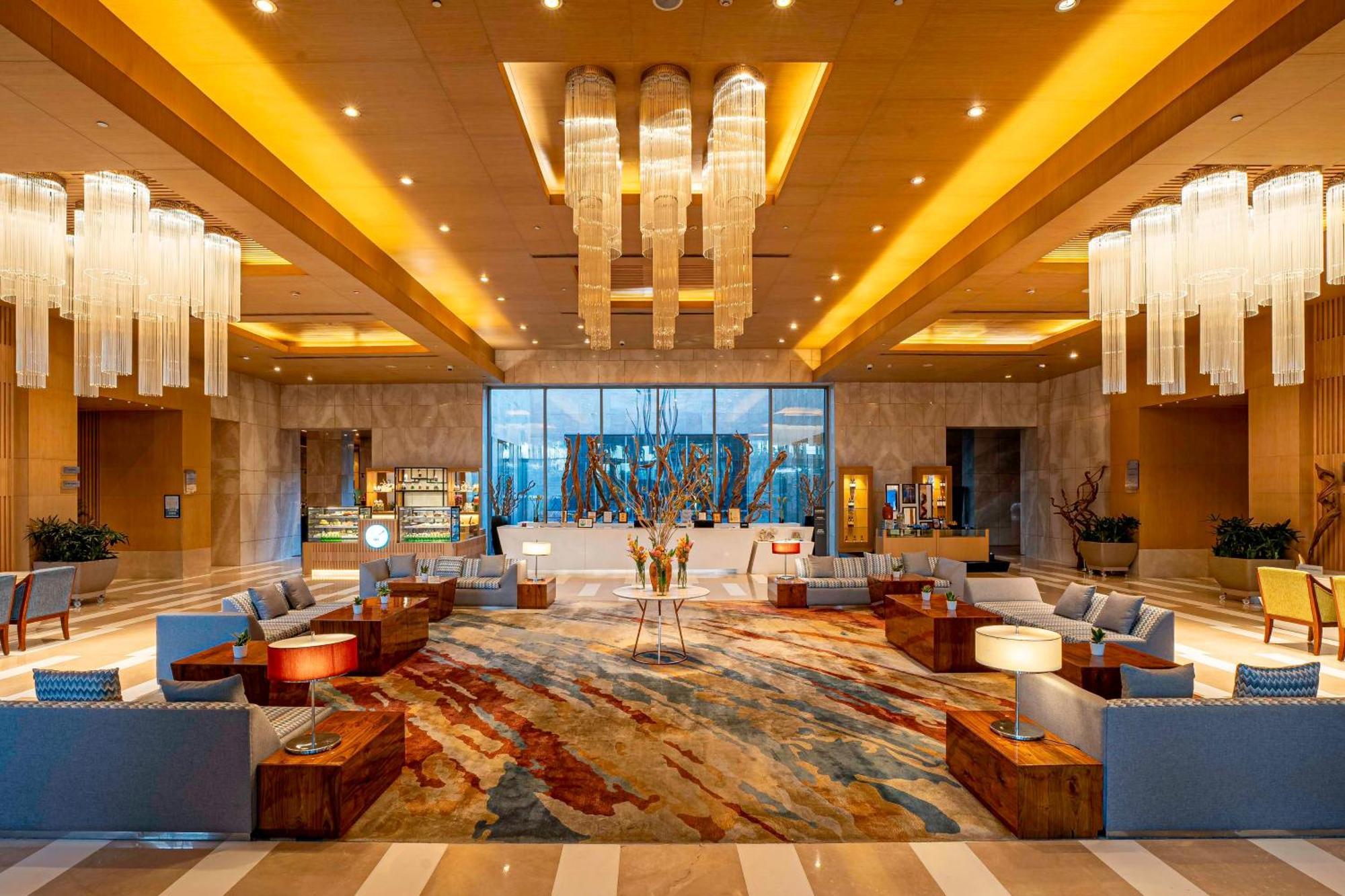 Radisson Blu Hotel Amritsar Exterior foto Lobby